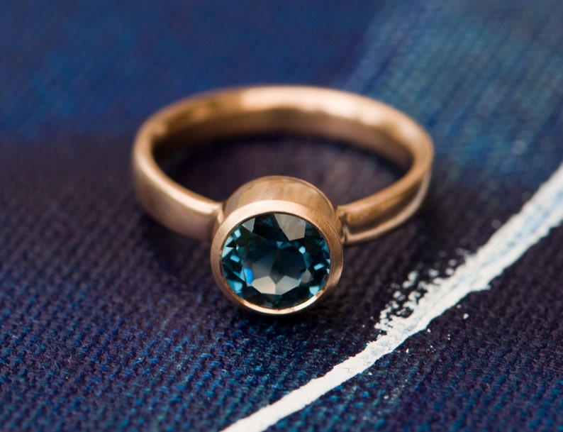 Blue Topaz Engagement Ring, London Blue Topaz Ring in 18K Gold image 2