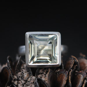 Green Amethyst Statement Ring Size 4.5, Princess Cut Green Gemstone Ring image 1