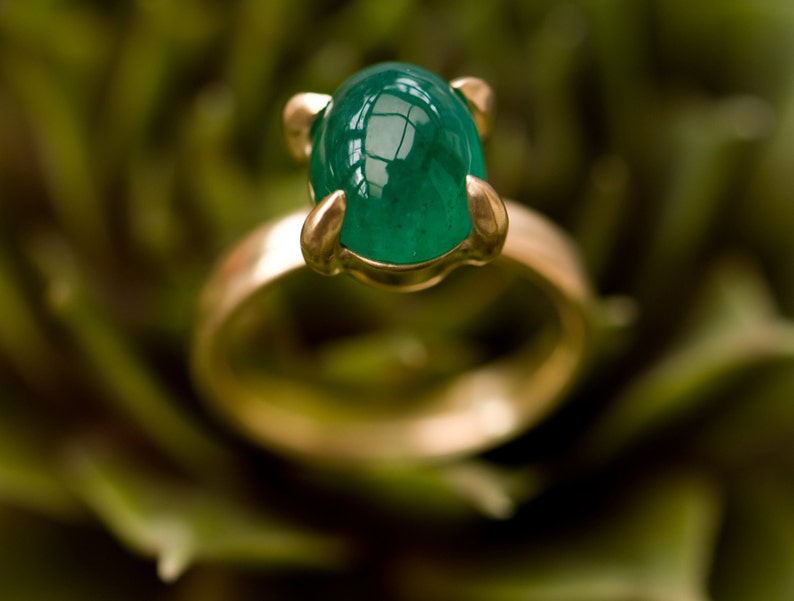 Big Emerald Cabochon Ring in 18K Gold, Emerald Statement Ring, Gift for Her image 2