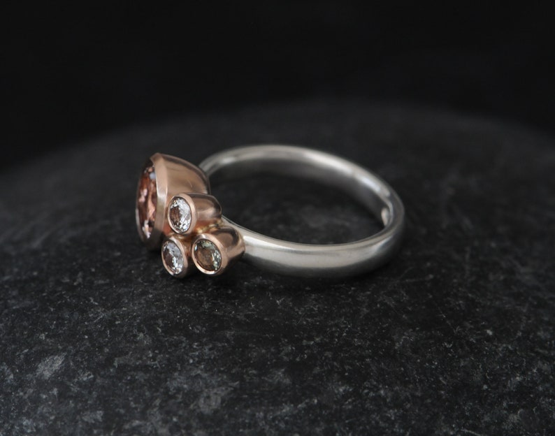 Gift For Her, Morganite Engagement Ring with Diamonds and Sapphire, 9K Rose Gold Cluster Ring 画像 4