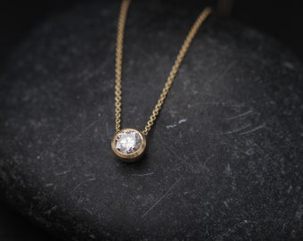 Moissanite Necklace in 18K Gold, Ethical Christmas Gift For Her