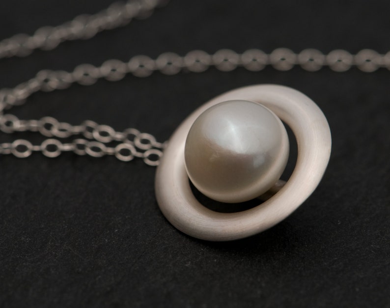 Collier de perles blanches en argent, cadeau pour elle, pendentif perle des mers du Sud image 3