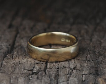 Mans 7mm Wedding Band in 18K Gold - Mans Wedding Ring Hand Made