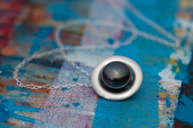 Black Pearl Necklace in Silver, Gift For Her, Tahitian Black Pearl Halo Pendant image 4