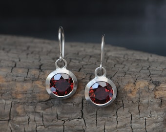 Red Garnet Dangle Earrings in 18K Gold, Drop Earring Gift For Her