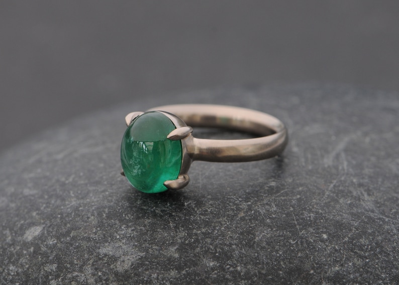 Big Emerald Cabochon Ring in 18K Gold, Emerald Statement Ring, Gift for Her image 5