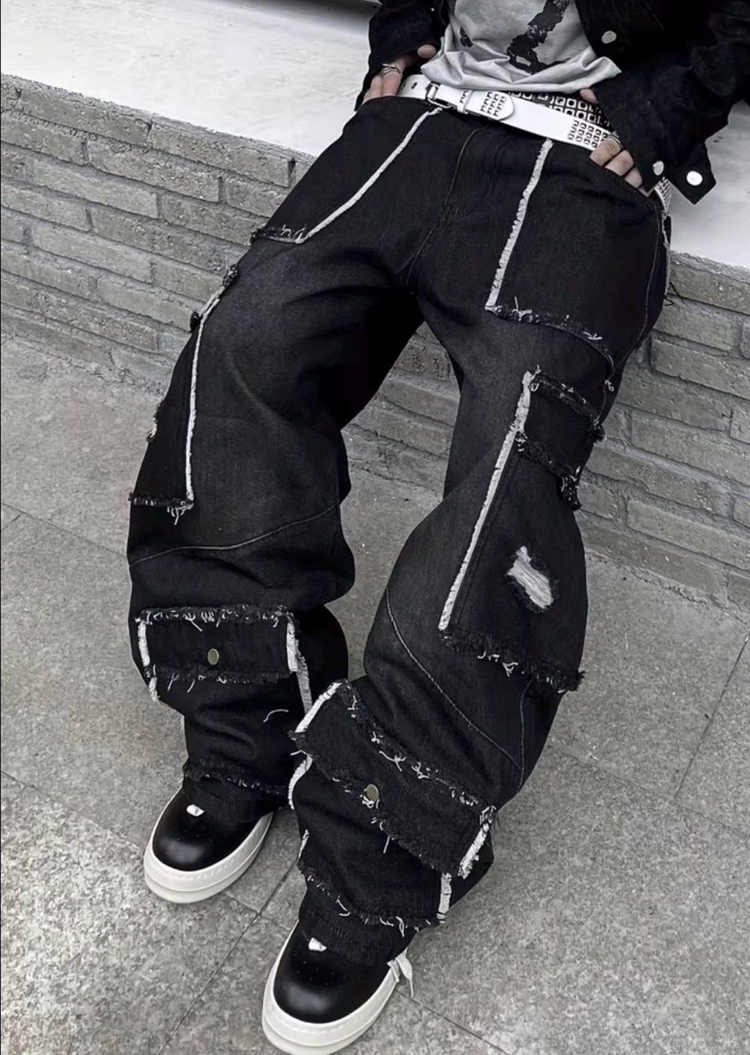 Y2K Cyber-goth Deconstructed Baggy Jeans – Black Multi-pocket