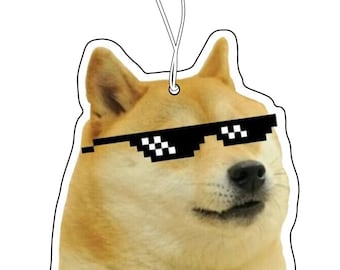 1 árbol perfumado/ambientador con diseño de meme de DOGE