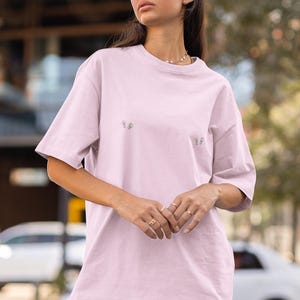 Minimal Piercing Print Tee | image 4