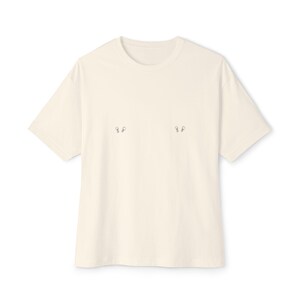Minimal Piercing Print Tee | image 8