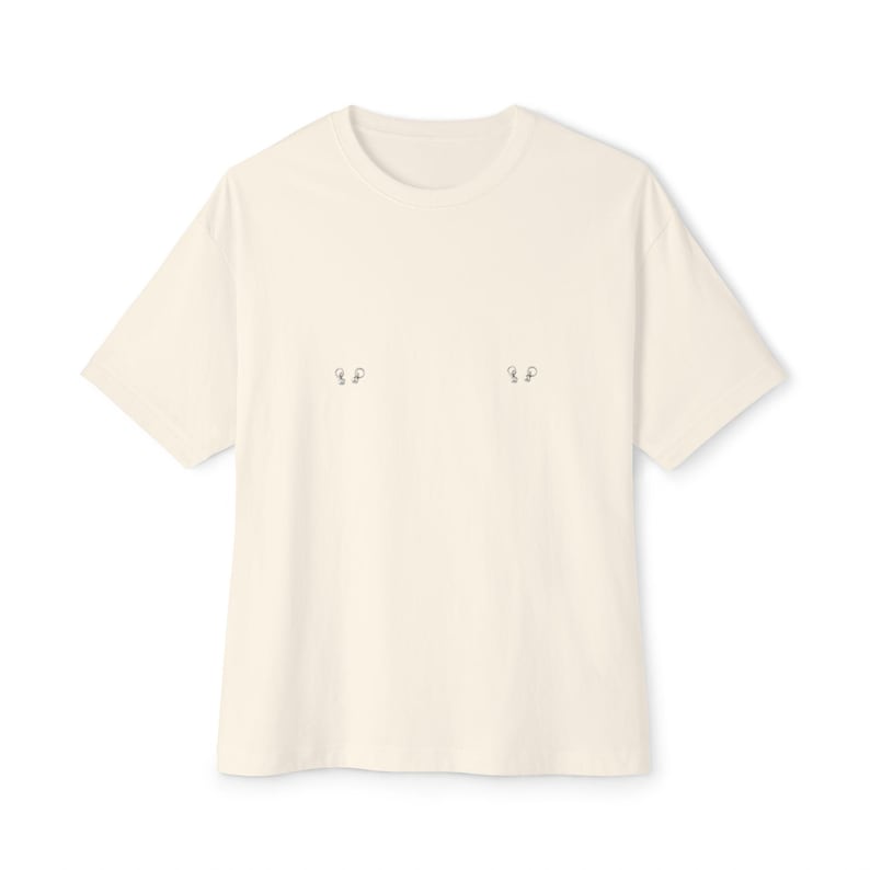 Minimal Piercing Print Tee | image 8