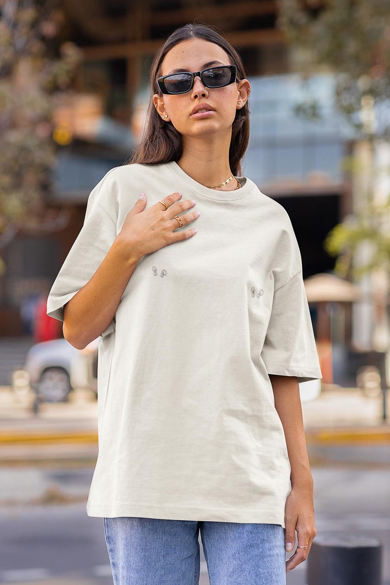 Minimal Piercing Print Tee | image 3