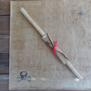Carte au trésor, remplissez la carte vous-même, carte au trésor vierge, papier vieilli, os du crâne et de la croix, bords simples, authentique, amusant pour les enfants 24 x 24