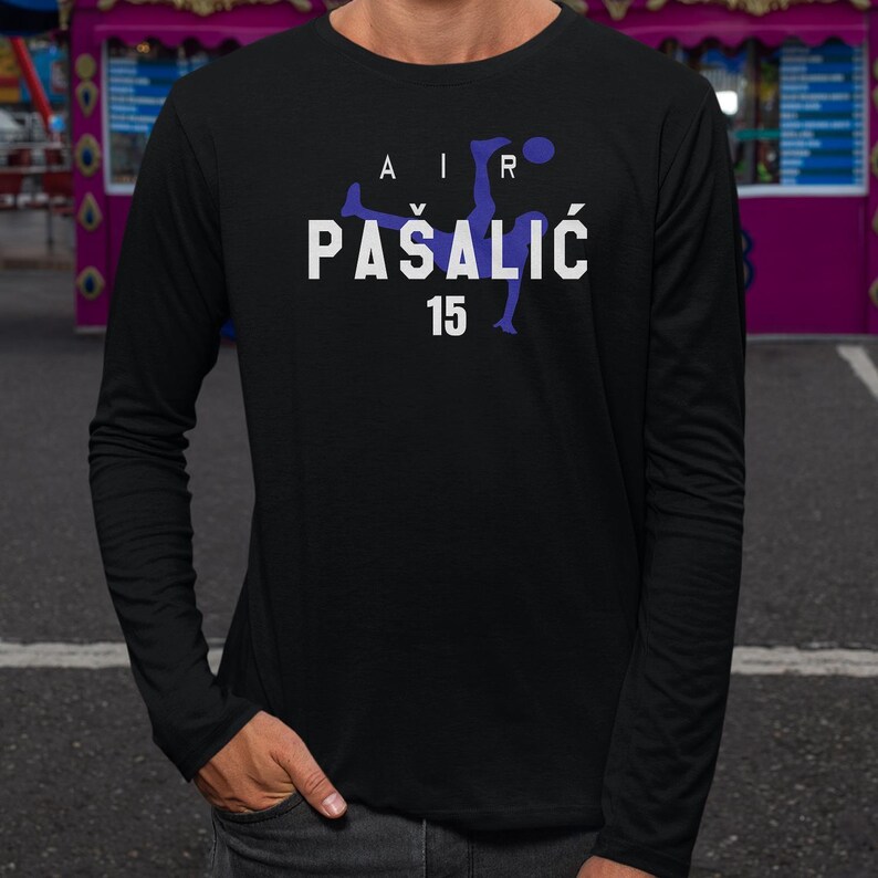 Maglietta con grafica animata di Air Pašalić #15, stella del calcio croato, regalo, maglietta unisex ispirata al torneo mondiale USA 2026 immagine 6