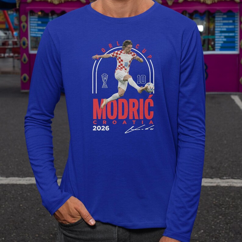 Design hommage au joueur vedette de la Croatie #10, t-shirt graphique de Style légende du football mondial inspiré de Modric, cadeau pour les fans de la coupe de football 2026 T-shirt unisexe image 7