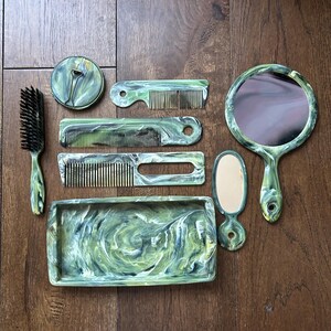 Bakelite Vanity Set - Etsy display picture 2