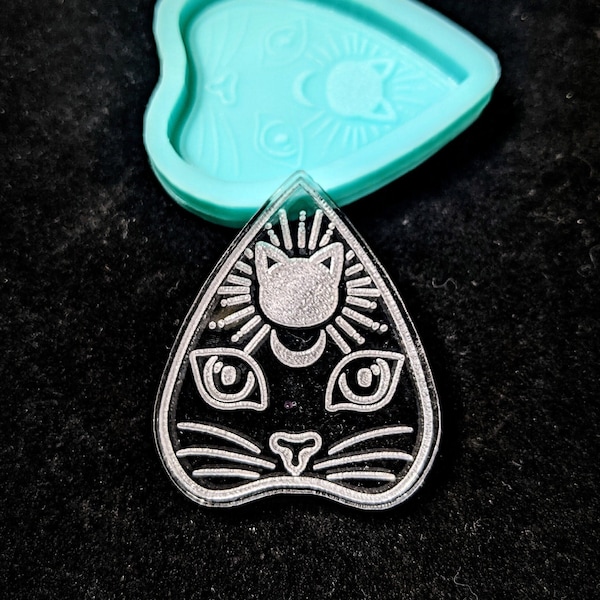 Shiny CAT Face Planchette Etched Silicone Mold - 4 Sizes ( 1.5, 2, 2.5, 3 Inch ) - Crafts Jewelry Making Pendant Charm Glossy Witchy Cute
