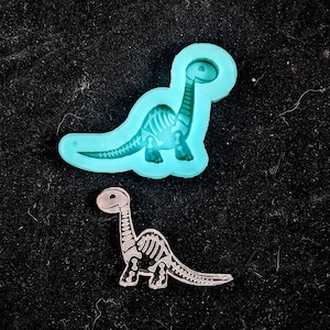 Small Dinosaurs Silicone Molds, Resin Silicone Mold, UV Resin Silicone  Mold, Resin Craft