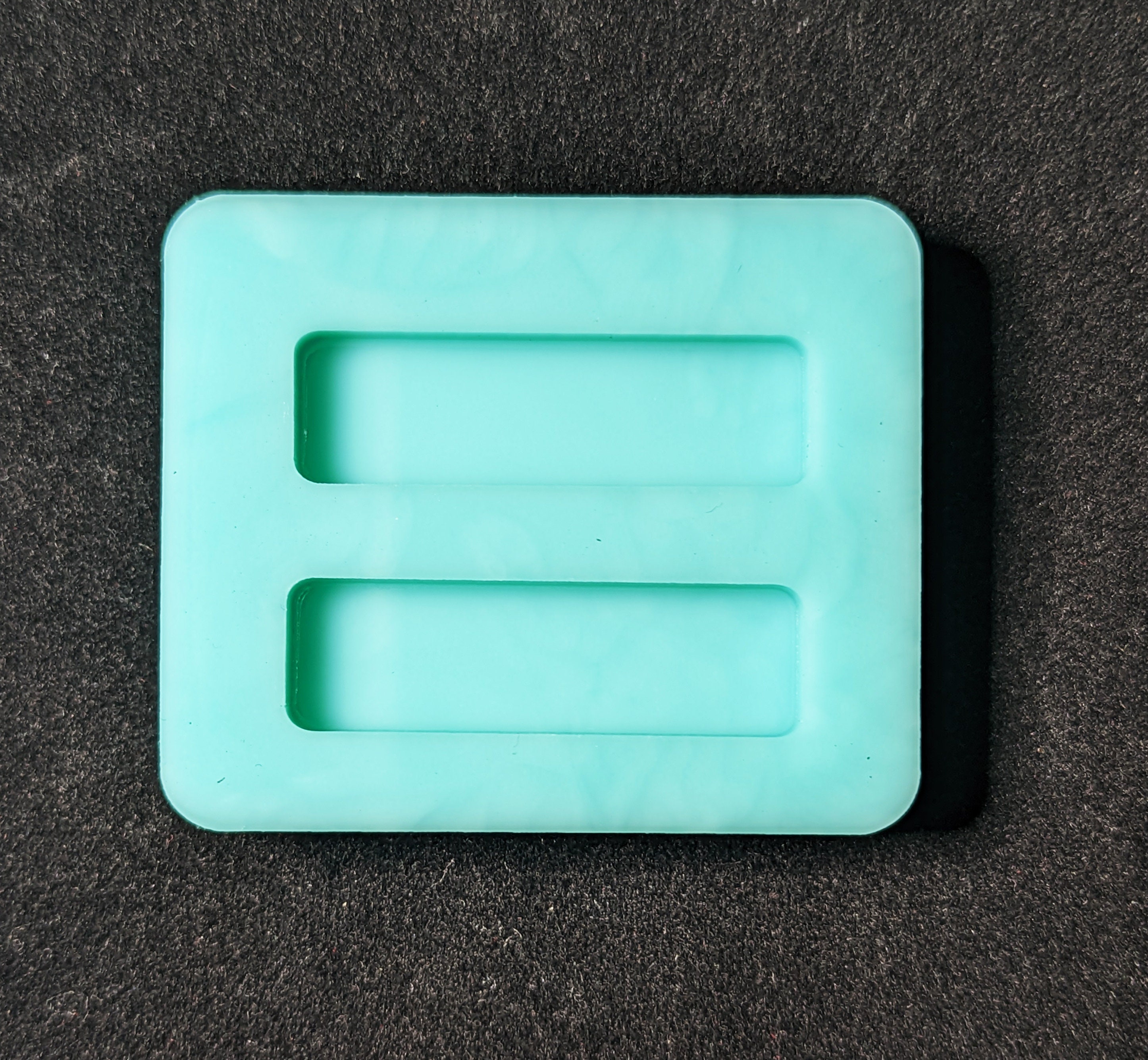 Custom Non-Stick Alusteel Silicone Coated Rectangle 25 Molds