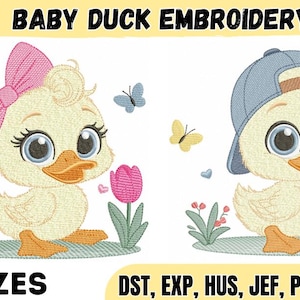 Może przedstawiać: Dwa wzory haftu z kaczątkiem z tekstem BABY DUCK EMBROIDERY, 6 SIZES, oraz formatami DST, EXP, HUS, JEF, PES, VP3, XXX. Jedno kaczątko nosi dużą różową kokardę z tulipanami, drugie niebieską czapkę z daszkiem z motylami.