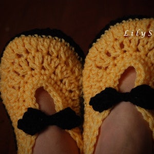 LilySong BELLE SLIPPERS for Women Crochet Pattern in 3 Sizes 5-10 Double-Thick Sole image 3