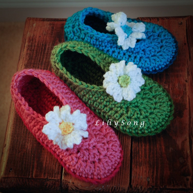 LilySong BELLE SLIPPERS Crochet Pattern in 4 Sizes 2-9 Years Double-Thick Sole image 3