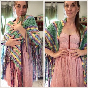 Hippie Schal - fertig zum Versenden - kostenloser Versand im Inland, grün boho boho pastel artsy Winter Herbst Herbst Schal Franse
