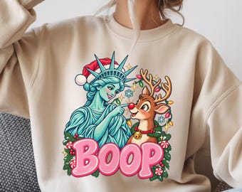 Retro Christmas Sweatshirt, Statue of Liberty Reindeer Crewneck, Cute NYC Holiday Shirt, Christmas Gift for Her