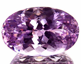 Kunzite rose naturelle, poids de 25,78 ct