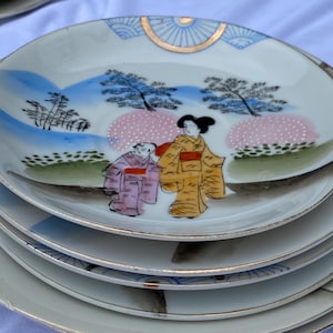 Vintage Japanese Geisha Porcelain Plates – Hand-Painted Eggshell Tea Set Pieces