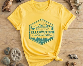 Vintage Yellowstone National Park T-Shirt, Retro Bison, Old Faithful