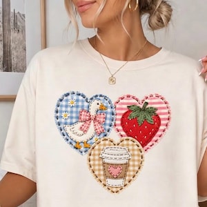 T-Shirt mit Patchwork-Herzmotiv, T-Shirt mit Gänse-, Erdbeer- und Kaffeemotiv, Cottagecore-Gingham-T-Shirt, süßes Geschenk für Mädchen