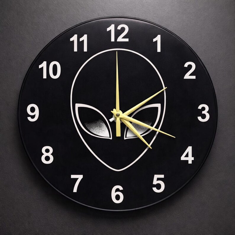 Abstract Alien Head Outline Glass Wall Clock - Modern Sci-fi Decor ...