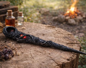 Faceless One Trollstav – Mörk fantasi Trollkarlstav, Gotisk Trollkarlstav, Krypande Handstav, Eldritch Skräckrekvisita, Handgjord Ockult Dekor