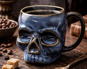 Blå dödskallemugg, gotisk keramisk kaffekopp, mörk estetisk mugg, Halloween-dryck, unik dödskalle-tekopp, edgy presentidé