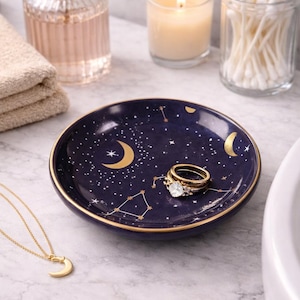 Dark Purple Star Trinket Dish, Celestial Jewelry Dish, Constellation Ring Holder, Night Sky Catchall, Astrology Decor Gift
