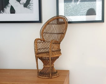 Vintage Peacock chair, bear, doll size. Small wicker rattan chair display