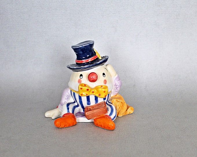 Humpty Dumpty Pottery Figurine, Aynsley - Etsy