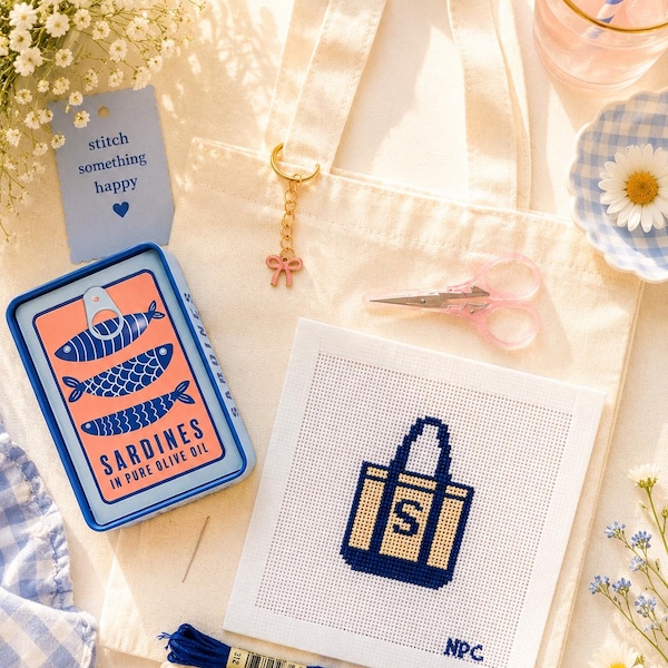 Kit de bordado a mano para principiantes con bolsa de mano con letras personalizadas de Coastal Custom