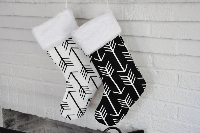 Personalized Plaid Christmas Stocking, Modern Farmhouse, Black and White Plaid, Personalised Buffalo Check Christmas Stocking, Holiday 631 zdjęcie 6