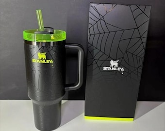The Halloween Quencher H2.0 FlowState™ Tumbler | 40 OZ
