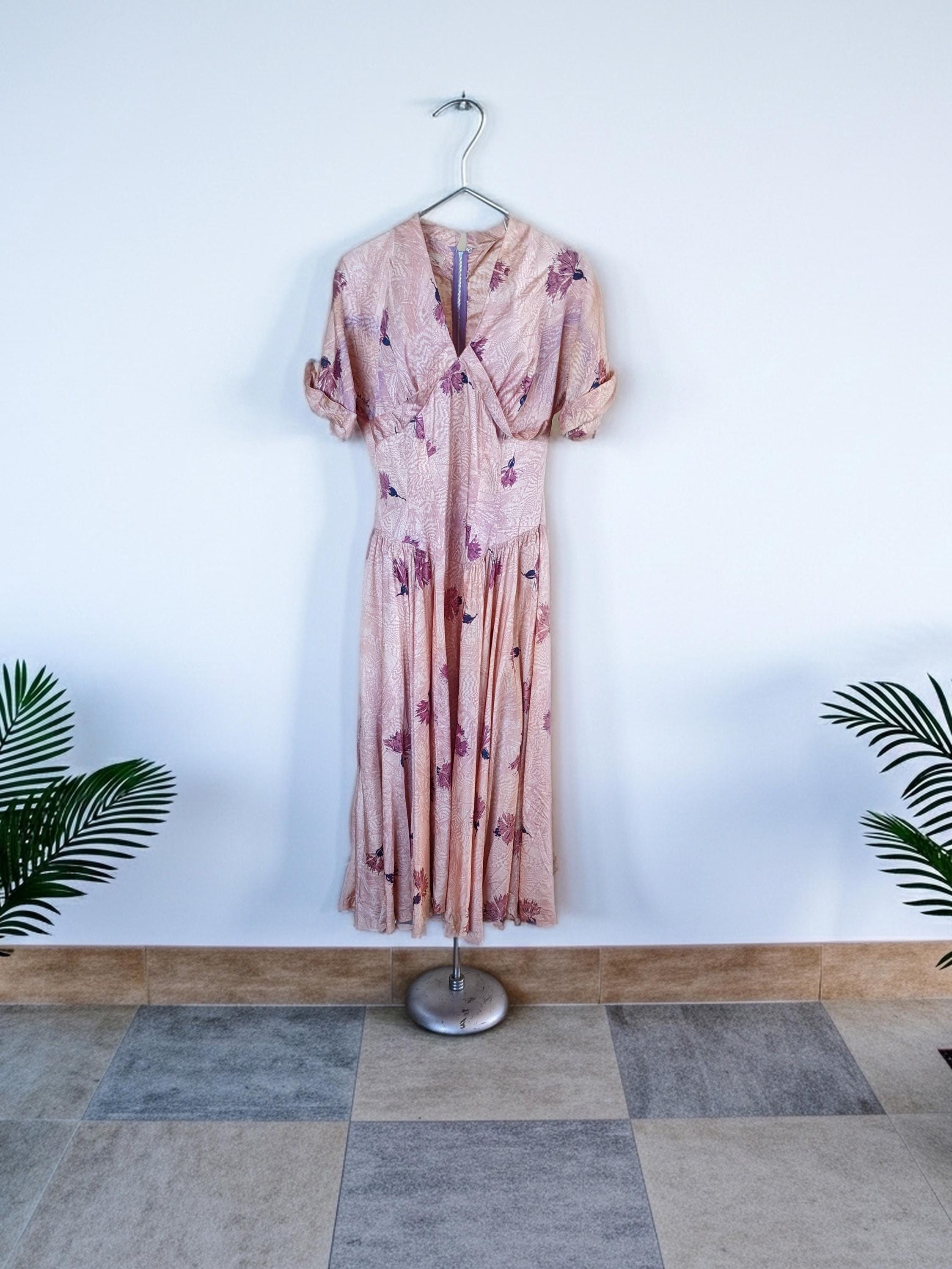 green emerald velvet dress Purple Floral Print V Neck Long Sleeve Vintage Dress – Jolly Vintage