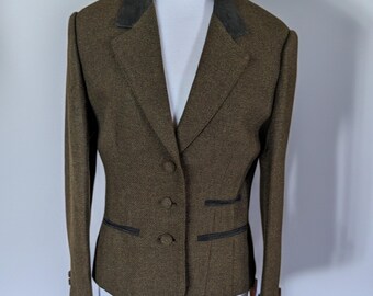 Vintage 1980s Olive Green Wool Blazer with Velvet Collar (Size 10)