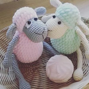 Manhattan toy plush - Etsy 日本