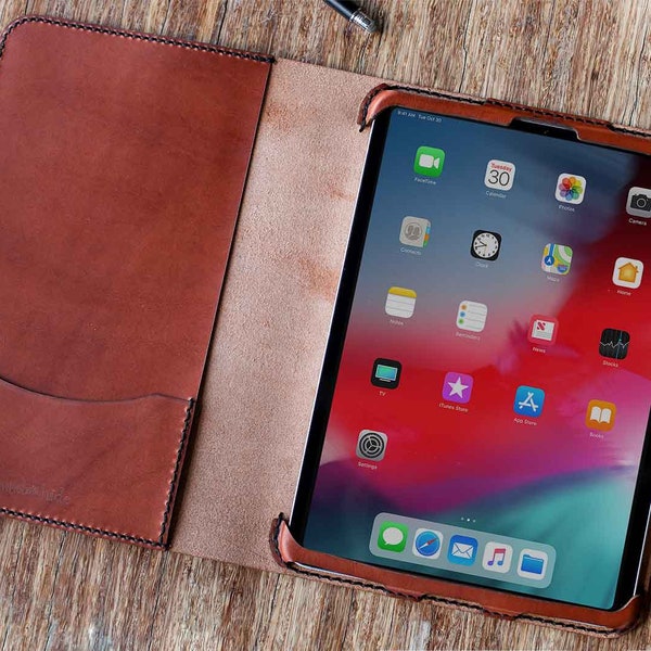 iPad Pro 11 M4 2024 all leather case, portfolio style cover, handmade in the USA from premium Italian leather