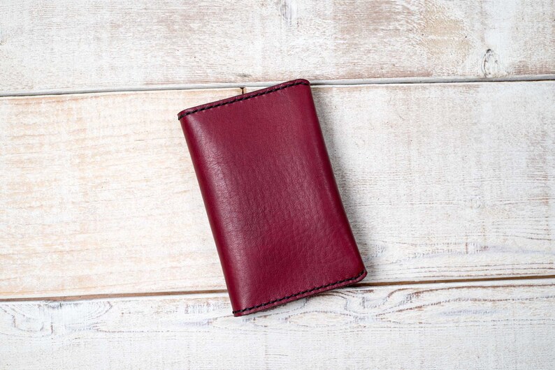 Cartera de pasaporte de cuero, cubierta de pasaporte de viaje, billetera de pasaporte personalizada, cubierta de pasaporte hecha a mano, cubierta de diario de notas de campo de cuero imagen 3