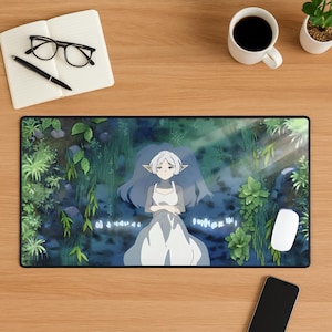 Podkładka pod mysz Frieren, podkładka na biurko w stylu anime fantasy, estetyczna podkładka pod mysz w spokojnym stylu, miękka podkładka na biurko w stylu anime, wygodna podkładka na biurko w stylu fantasy, prezent dla gracza zdjęcie 2