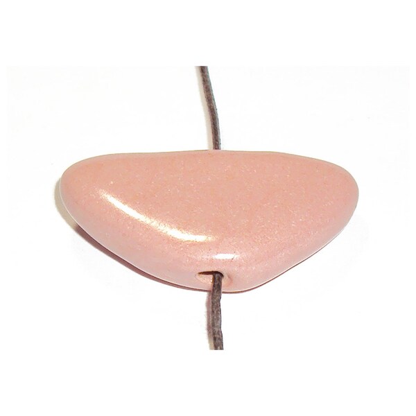 Kazuri Bead SINGLE Fair Trade Ceramic Bead from Africa Small Triangle Pendant, Fawn Vellum Pink