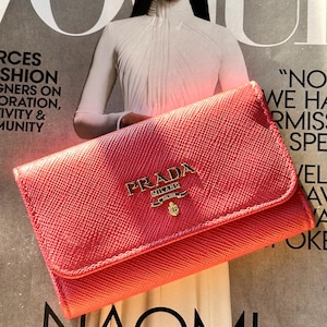 Prada Saffiano Key Holder Pink Peonia – Vintage Prada Wallet – 6 Key Case – Leather Designer Wallet – With Box & Cards