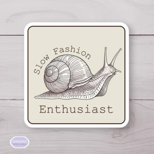 Adesivo Slow Fashion a forma di lumaca per chi lavora all'uncinetto e a maglia / Adesivo per gli amanti dell'artigianato fatto a mano